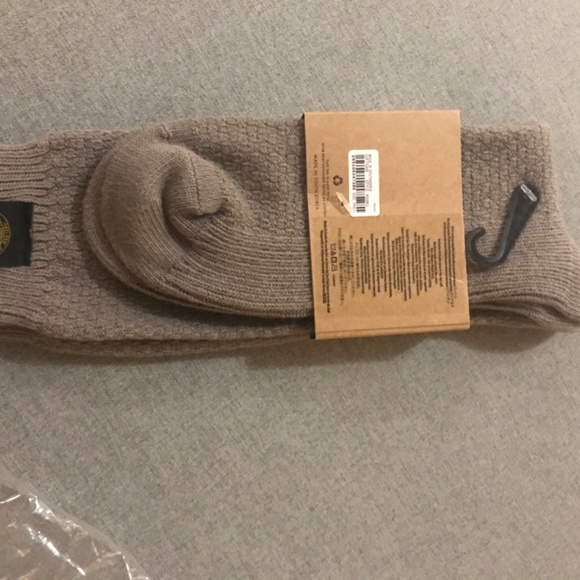 NWT j Crew Wallace & Barnes logo waffle socks - Picture 3 of 3